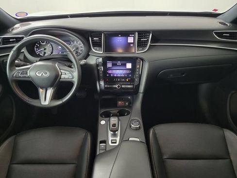 Certified 2025 INFINITI QX55 Luxe w/ Cargo Package AWD/4WD image 10