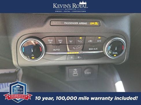Used 2025 Ford Escape ST-Line FWD image 11