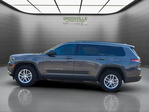 Used 2024 Jeep Grand Cherokee L Laredo AWD/4WD image 2