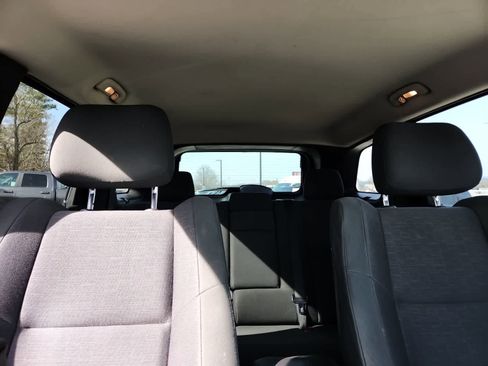 Used 2012 Jeep Grand Cherokee Laredo w/ Laredo E Group image 19