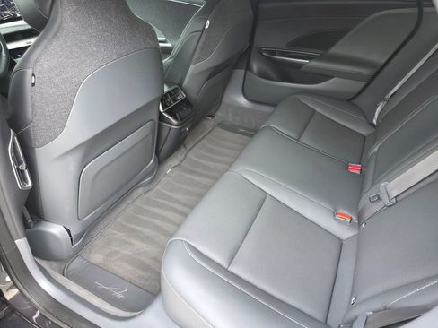 Used 2024 Lucid Air Touring AWD/4WD image 34