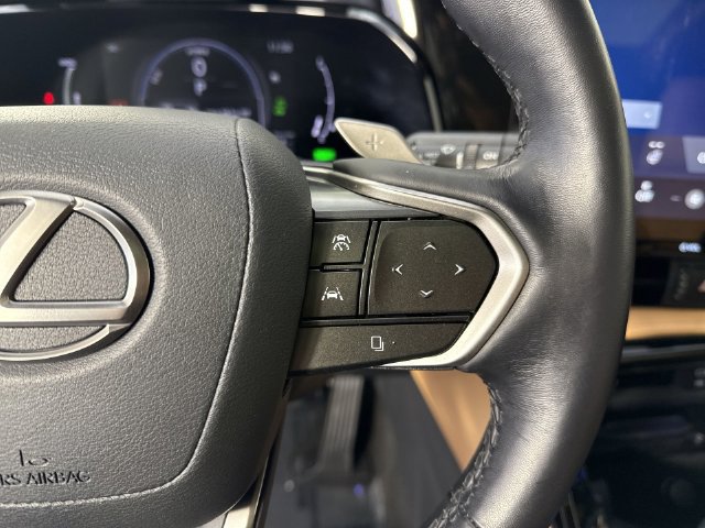 Used 2026 Lexus NX 450h+ AWD w/ Accessory Package (2T) image 15