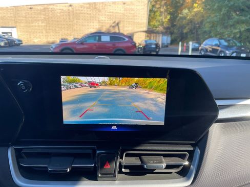 Used 2025 Chevrolet TrailBlazer LT image 17