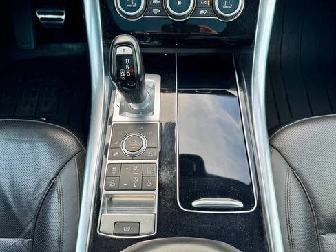 Used 2016 Land Rover Range Rover Sport Supercharged image 17