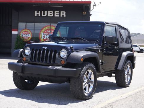 Used 2008 Jeep Wrangler X AWD/4WD image 3