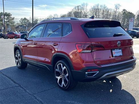 Used 2022 Volkswagen Taos SEL image 5