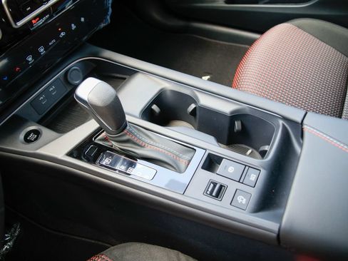 New 2026 Nissan Sentra SR w/ Floor Mat Package FWD image 13
