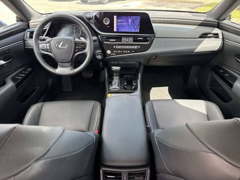 Used 2024 Lexus ES 350 w/ Premium Package FWD image 21