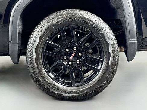 New 2026 GMC Sierra 1500 Elevation image 30