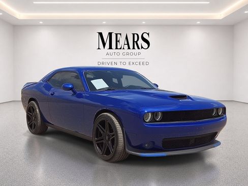 Used 2020 Dodge Challenger GT w/ Plus Package AWD/4WD image 7