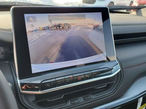 New 2026 Jeep Compass Trailhawk image 14