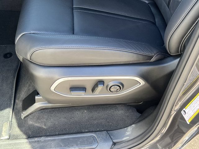 New 2026 Jeep Grand Wagoneer Limited AWD/4WD image 10