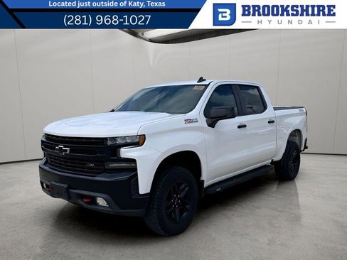 Used 2021 Chevrolet Silverado 1500 LT Trail Boss w/ LPO, Dark Essentials Package AWD/4WD image 1