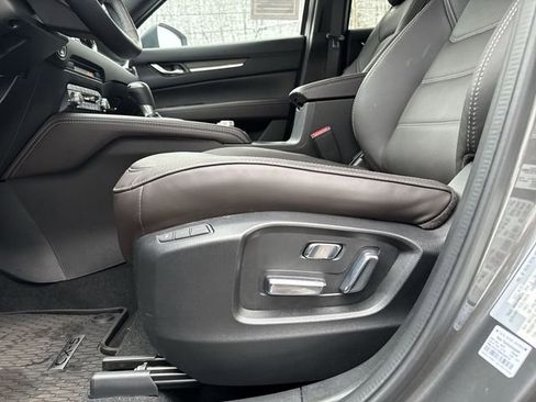 Used 2025 MAZDA CX-5 Signature image 16