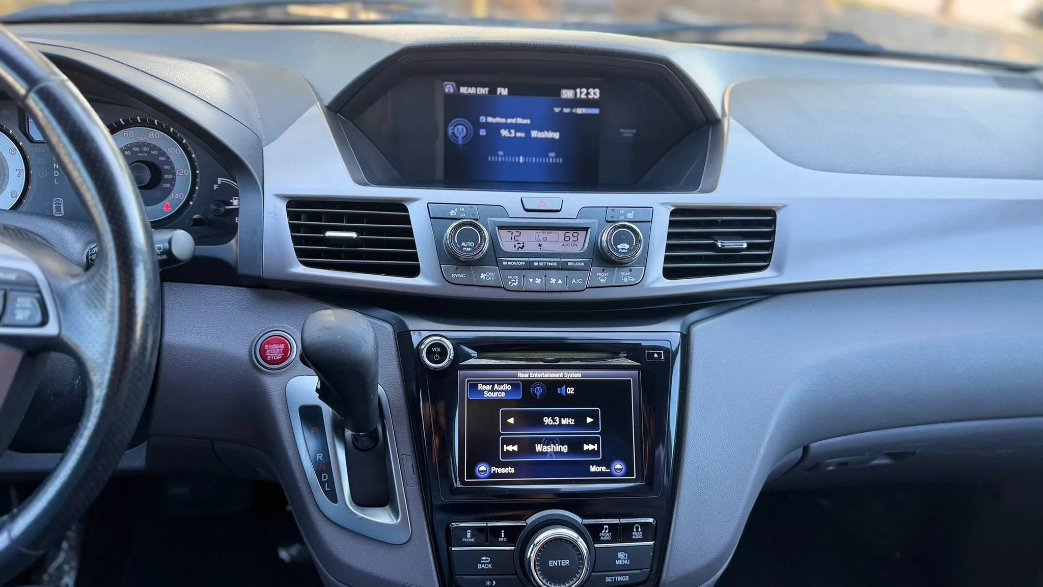 Used 2016 Honda Odyssey EX-L image 24