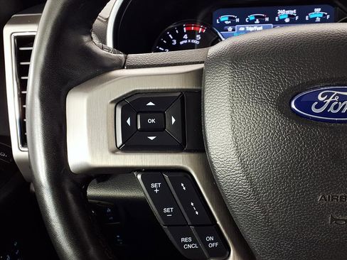 Used 2022 Ford F250 Platinum image 19