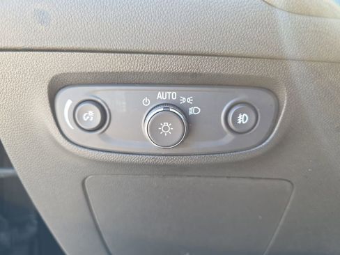 Certified 2023 Buick Encore GX Preferred w/ Cold Weather Comfort Package FWD image 28