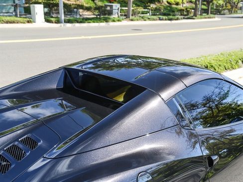 Used 2013 Ferrari 458 Spider RWD image 28