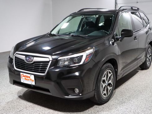 Used 2021 Subaru Forester Premium AWD/4WD image 32