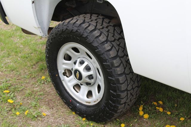 Used 2014 Chevrolet Silverado 3500 W/T AWD/4WD image 24