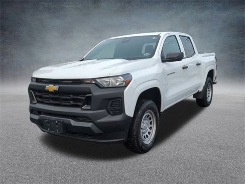 Used 2023 Chevrolet Colorado W/T w/ WT Convenience Package II image 5