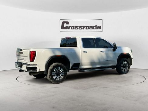Used 2024 GMC Sierra 2500 Denali w/ Denali Reserve Package AWD/4WD image 5