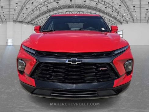 Used 2023 Chevrolet Blazer RS image 2