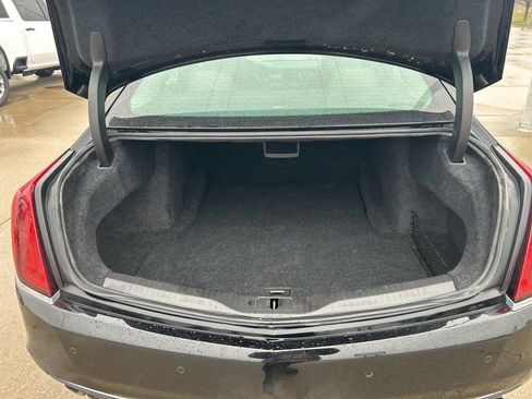 Used 2018 Cadillac CT6 Luxury image 19