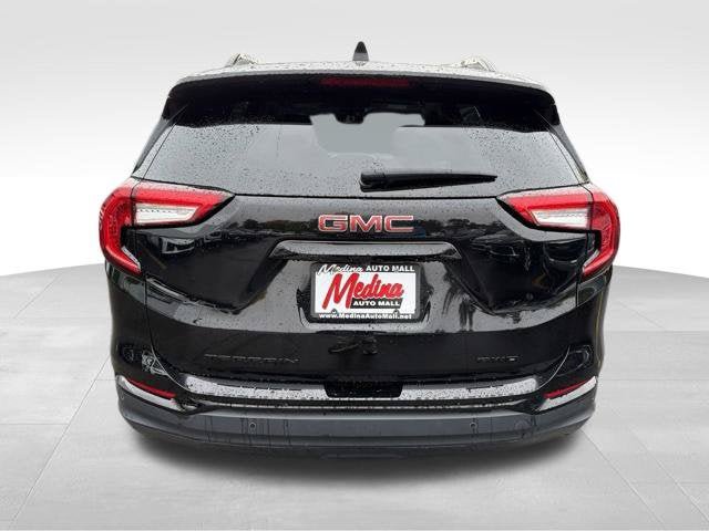 Used 2023 GMC Terrain SLE w/ Driver Convenience Package AWD/4WD image 7