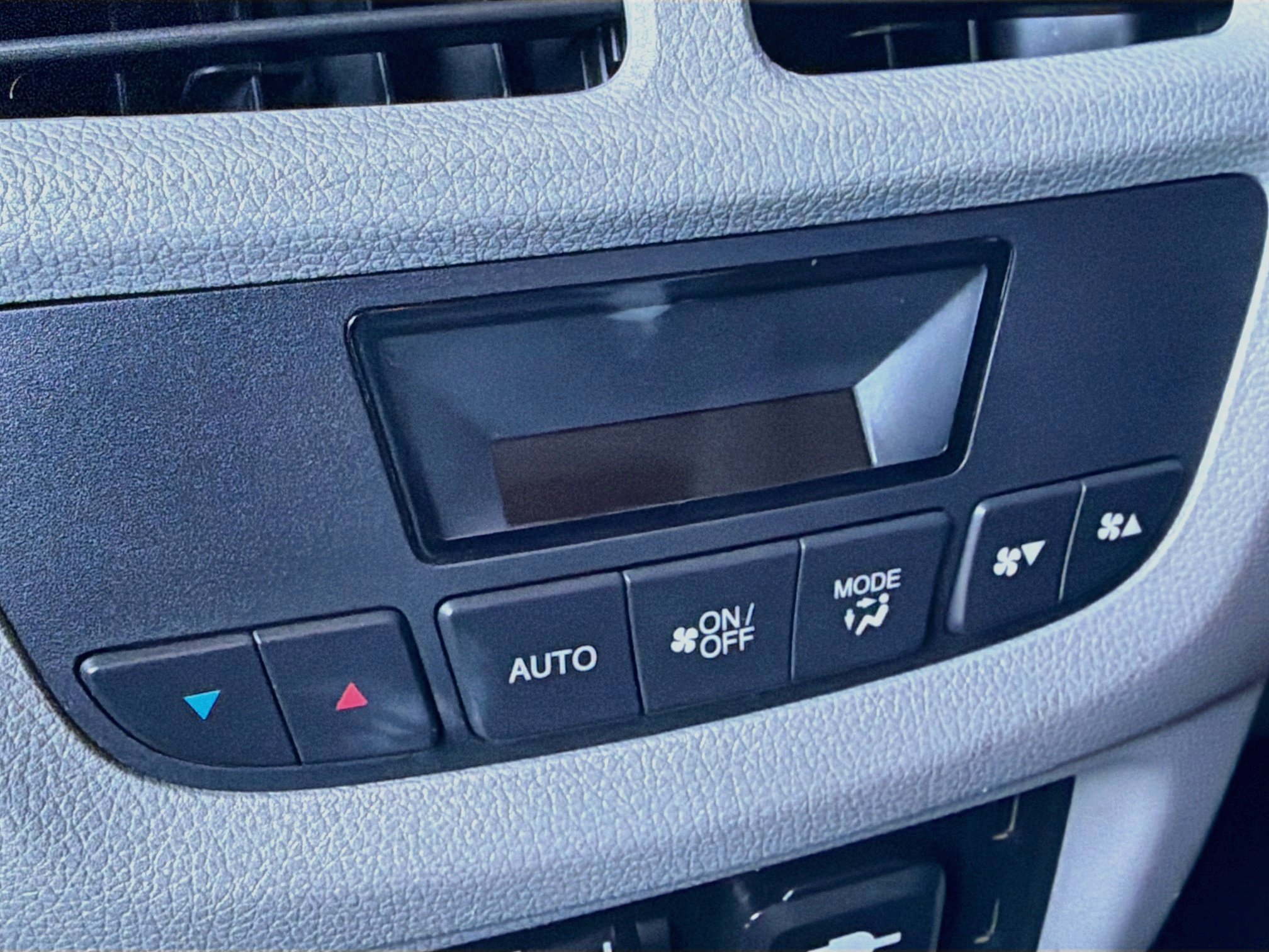 Used 2017 Honda Pilot Touring image 28