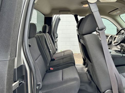Used 2013 Chevrolet Silverado 1500 LT AWD/4WD image 8