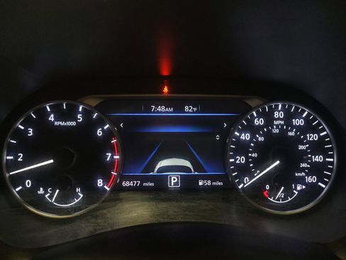 Used 2022 Nissan Sentra SV FWD image 23