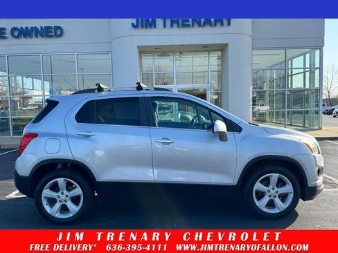 Used 2015 Chevrolet Trax LTZ image 1