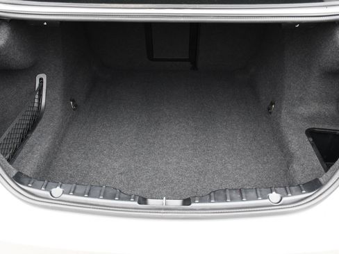 Used 2014 BMW 528i xDrive Sedan image 22