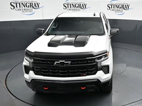 Used 2022 Chevrolet Silverado 1500 LT Trail Boss w/ LPO, Dark Essentials Package AWD/4WD image 19
