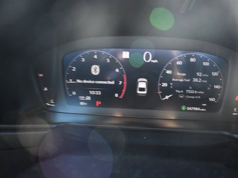 Used 2023 Honda Accord EX image 18