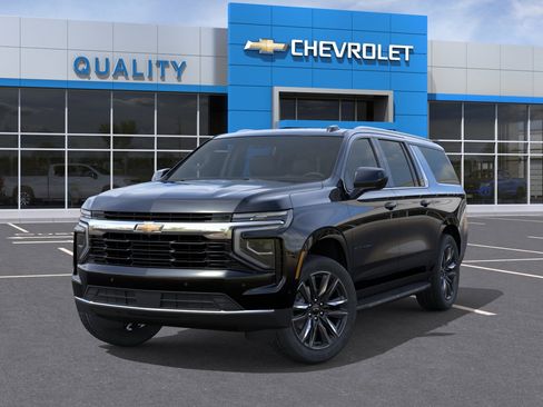 New 2026 Chevrolet Suburban LS AWD/4WD image 6