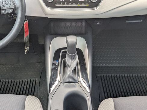 Used 2024 Toyota Corolla LE FWD image 18