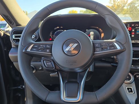 Used 2024 Dodge Hornet GT image 15