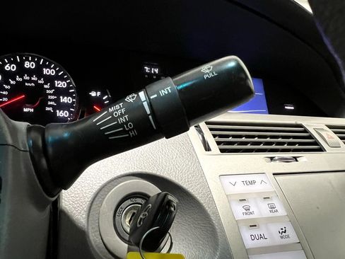 Used 2008 Toyota Avalon XLS image 37