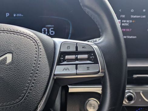 Used 2025 Kia Telluride S image 24