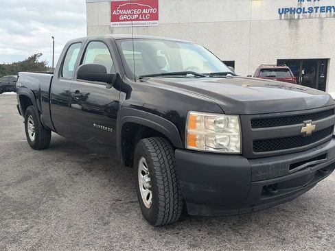 Used 2010 Chevrolet Silverado 1500 W/T image 23