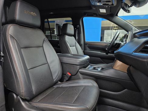 Certified 2024 Chevrolet Tahoe High Country w/ Premium Package 2 image 20