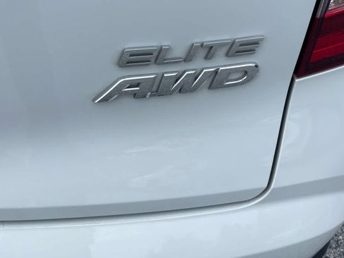 Used 2021 Honda Pilot Elite image 5