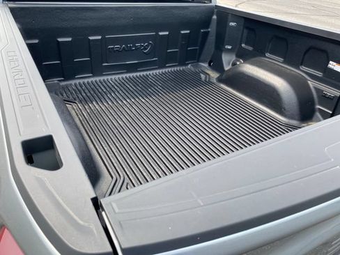 Certified 2026 Chevrolet Silverado 1500 RST AWD/4WD image 20
