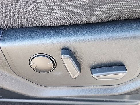 Used 2020 Ford F150 XLT w/ Equipment Group 302A Luxury image 20