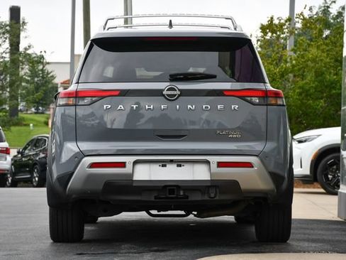 Used 2025 Nissan Pathfinder Platinum AWD/4WD image 9