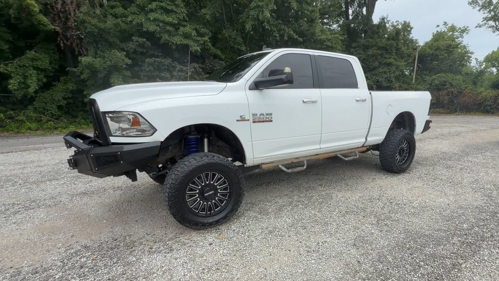 Used 2018 RAM 2500 SLT AWD/4WD image 4