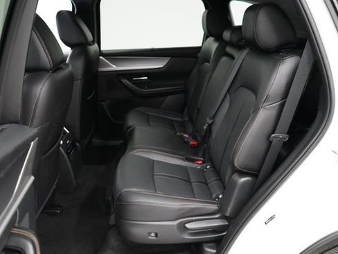 Used 2024 MAZDA CX-90 Plug-In Hybrid w/ Preferred AWD/4WD image 41