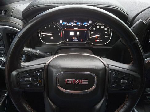 Used 2020 GMC Sierra 2500 AT4 w/ AT4 Premium Package image 21